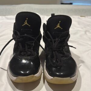 Nike Air Kids Shoes Black and Gold